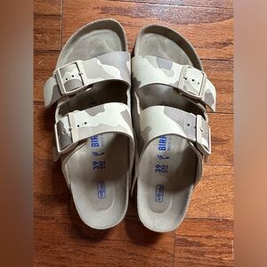 Birkenstock Arizona tan/beige camo